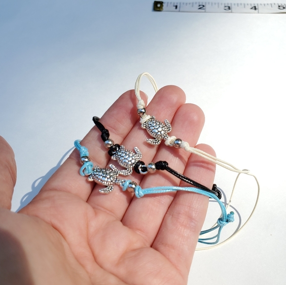 Turtle Adjustable Anklet Black Silver Color - Picture 3 of 8